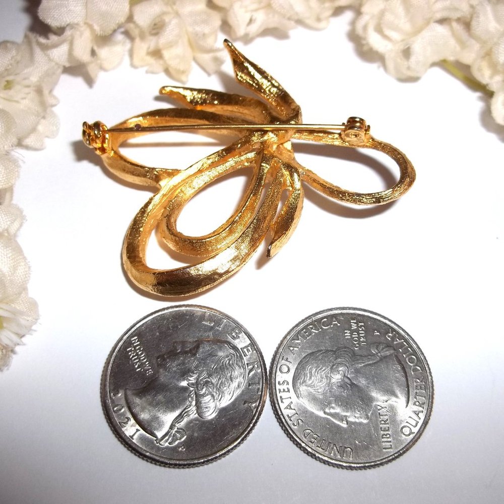 Vintage Bow Brooch with Faux White Pearl Center Pin Retro Costume Jewelry C424 - Picture 3 of 6